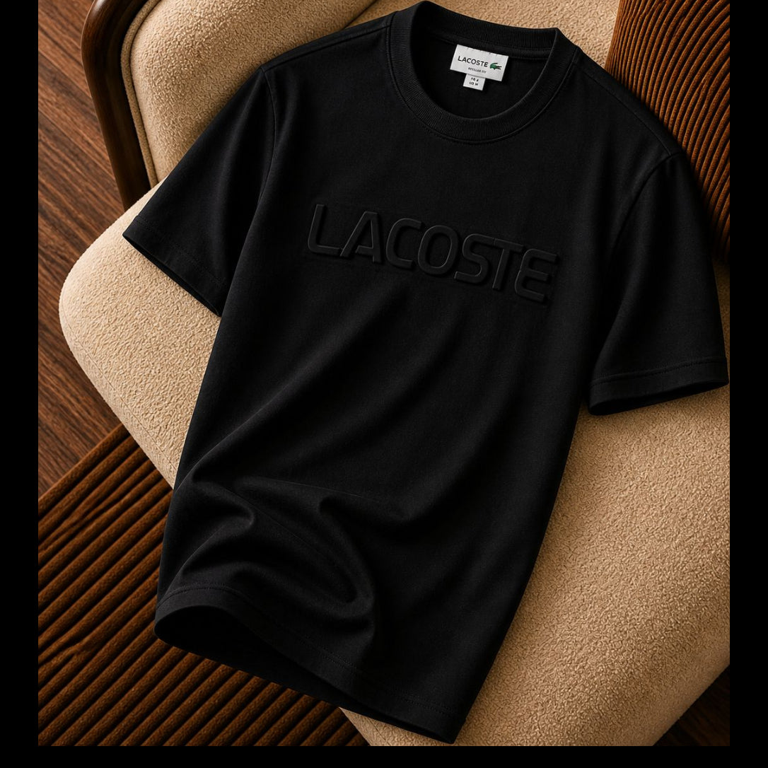 Lacoste Kabartma Logo Detaylı Siyah Tişört