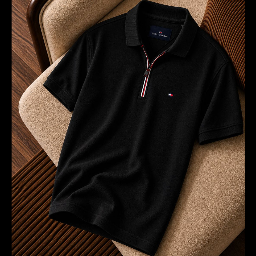 Tommy Hilfiger Fermuar Detaylı Siyah Polo Yaka Tişört