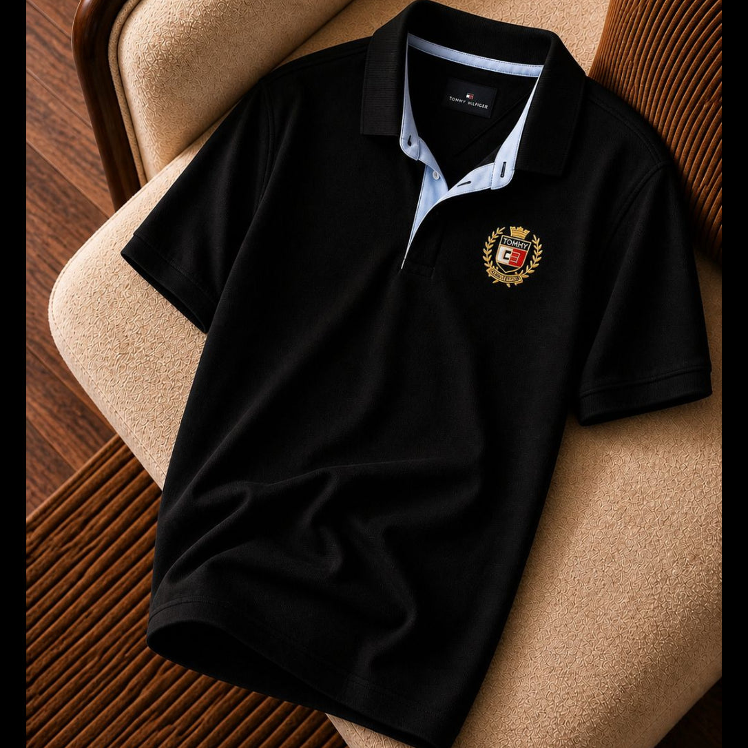 Tommy Hilfiger Arma Detaylı Siyah Polo Yaka Tişört